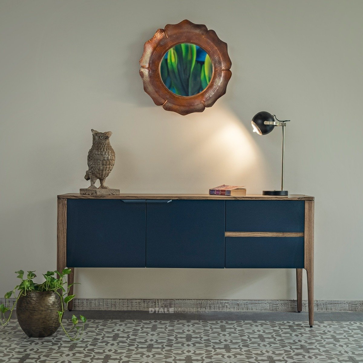 Tiffany Sideboard Console