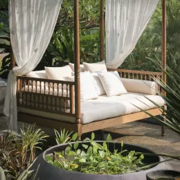 Sapramanja Kattil - Daybed