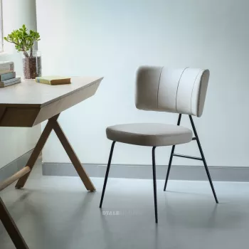 Roost Chair