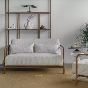 Finch Loveseat - H&G6