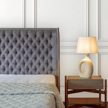 Oliver Tufted Bed Cot