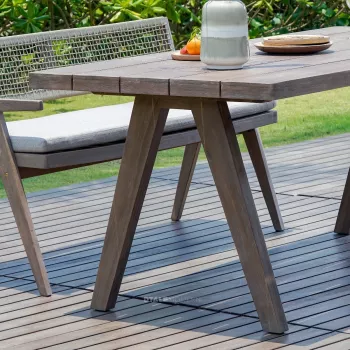 Sinag Outdoor Dining Table