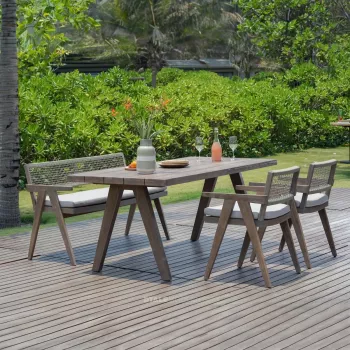 Sinag Outdoor Dining Table