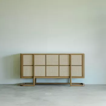 Travancore Chooral Console