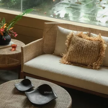 Vivano Cane Loveseat