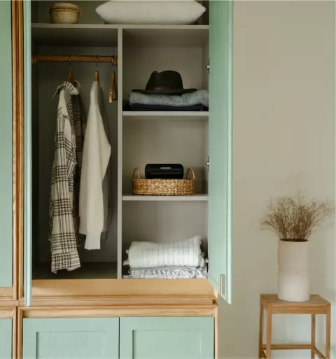 Armoires | Wardrobes